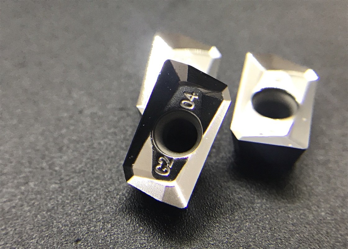 APGT1604PDER Aluminum Turning Inserts With Large Front Angle Sharp Edge