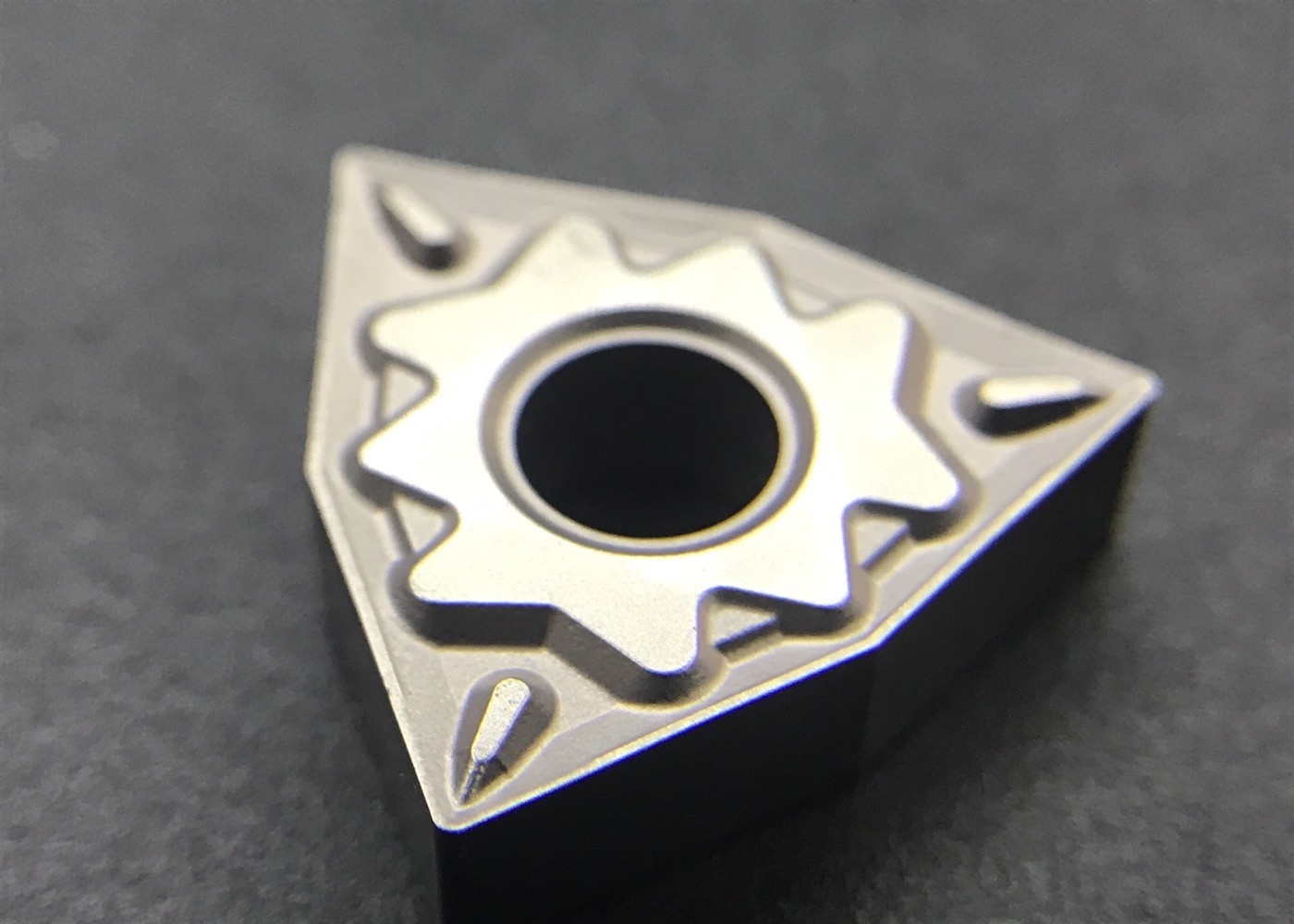 Cermet Turning High Speed Steel Inserts WNMG080404 With Combining Toughness