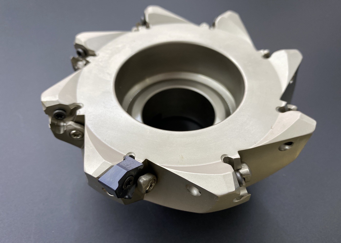 Carbide Insert Cutting tool Holder for XNHX080608TR with Heat Treatment