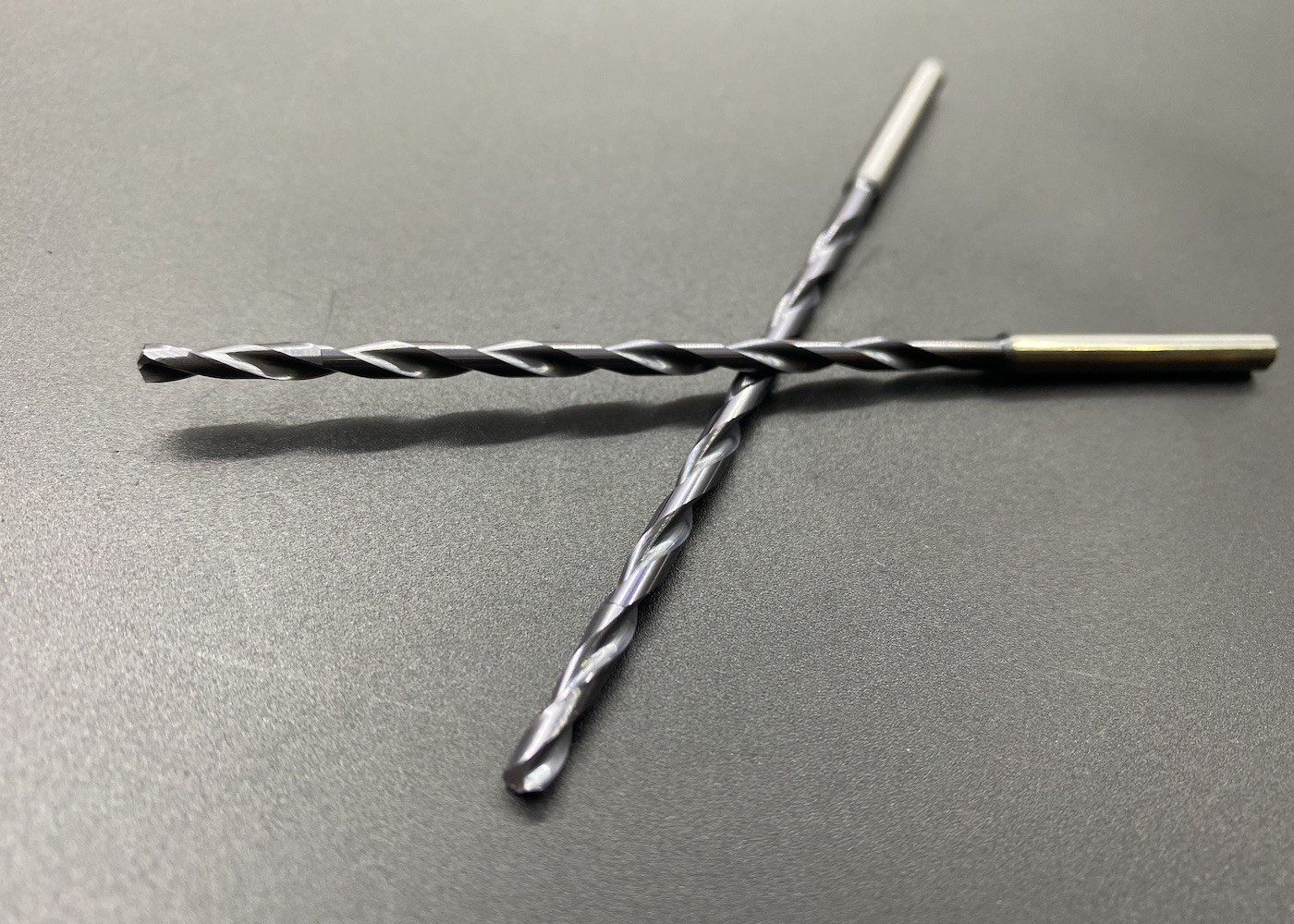 9D Deep Hole Stainless Steel Solid Carbide Drill Bits With Internal